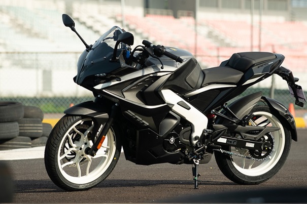 لوازم یدکی باجاج اراس200 فابریک